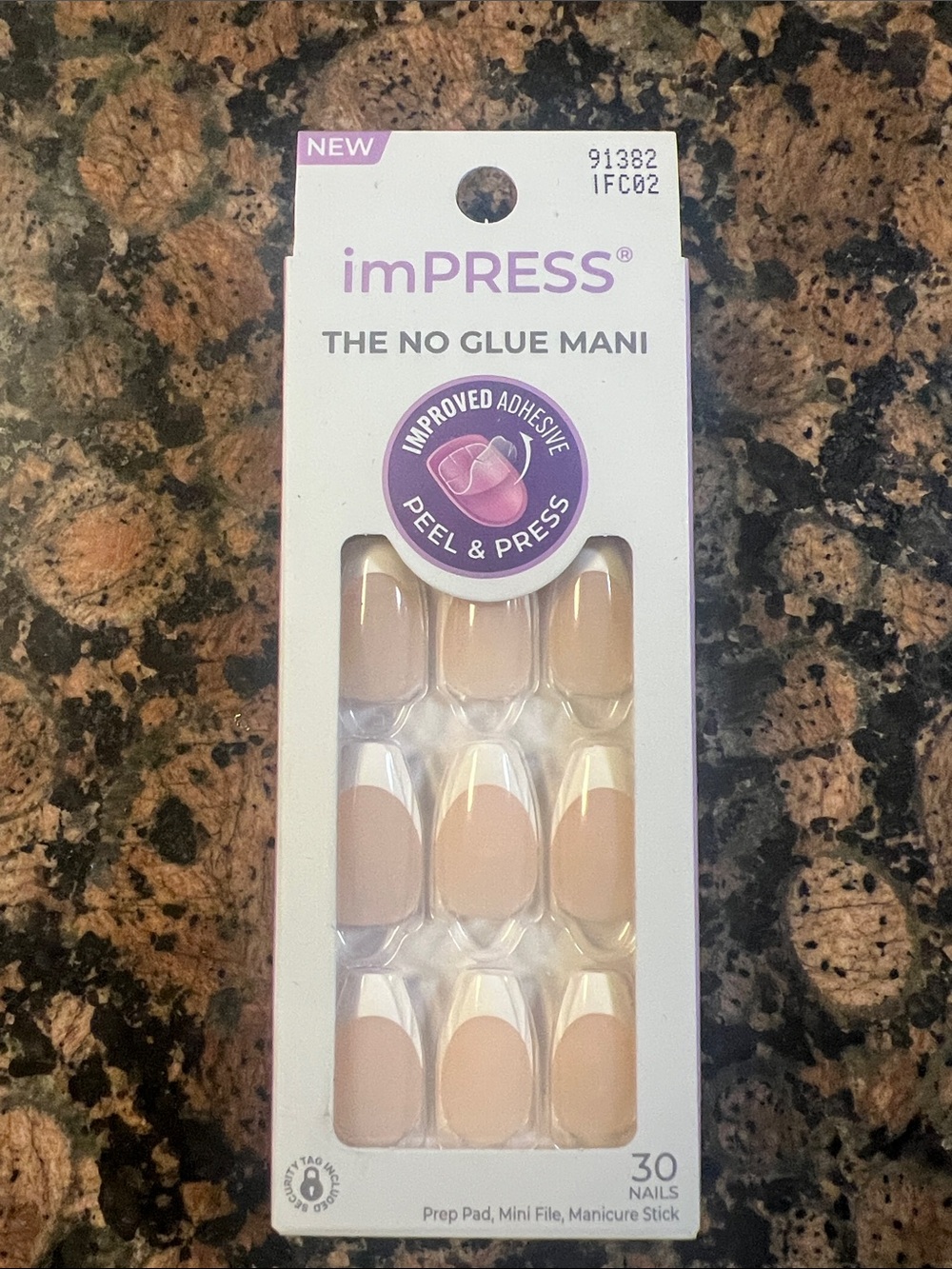 imPRESS Press-On Gel Nails — Medium.